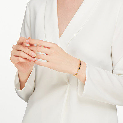 阿玛尼女轻奢小众送女友情侣手镯 臻时世界海外手镯