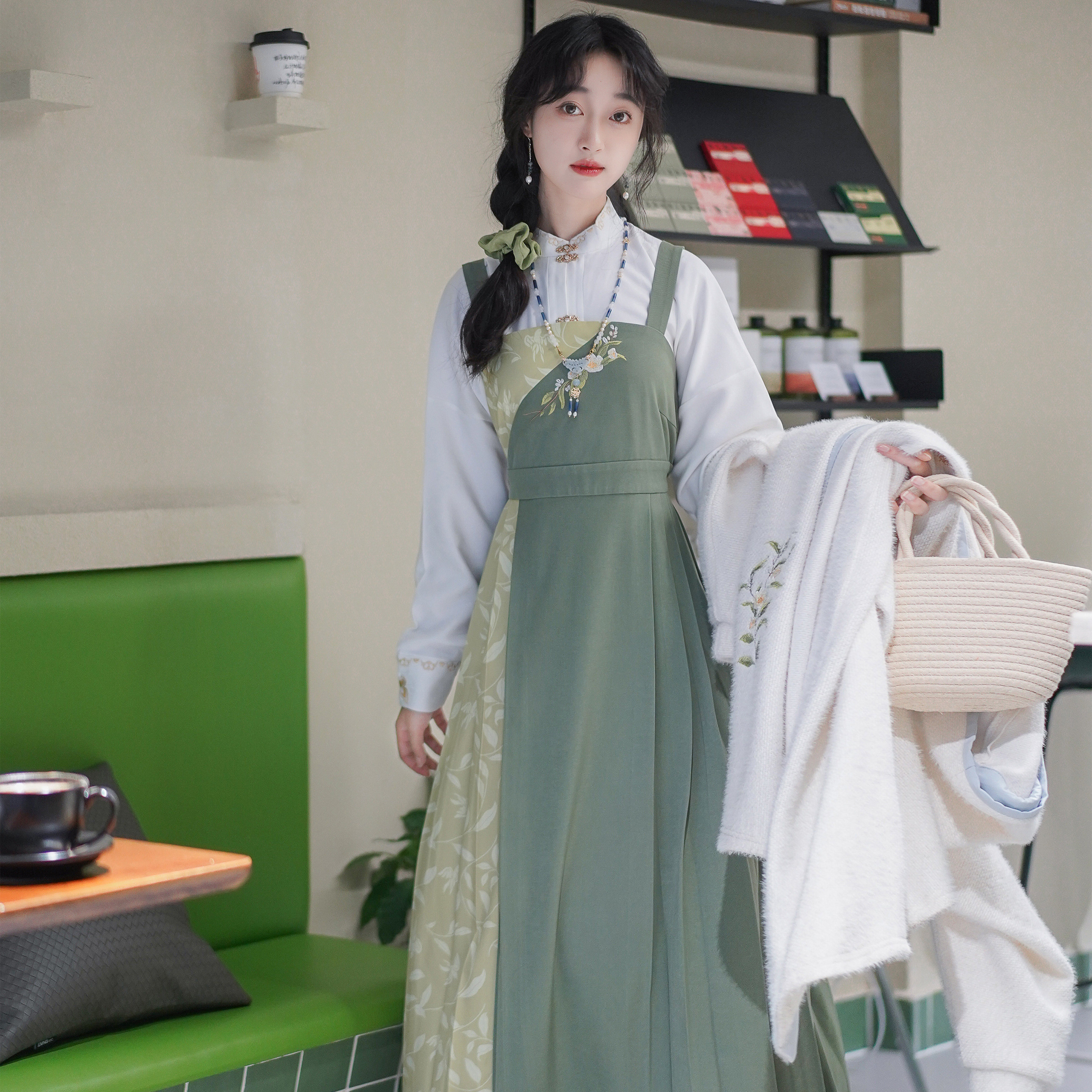 花朝记｜庭前栀｜秋冬日常汉服汉元素宋制针织对襟衫竖领衫连衣裙,淘宝优惠券,粉丝福利购,淘宝优惠卷