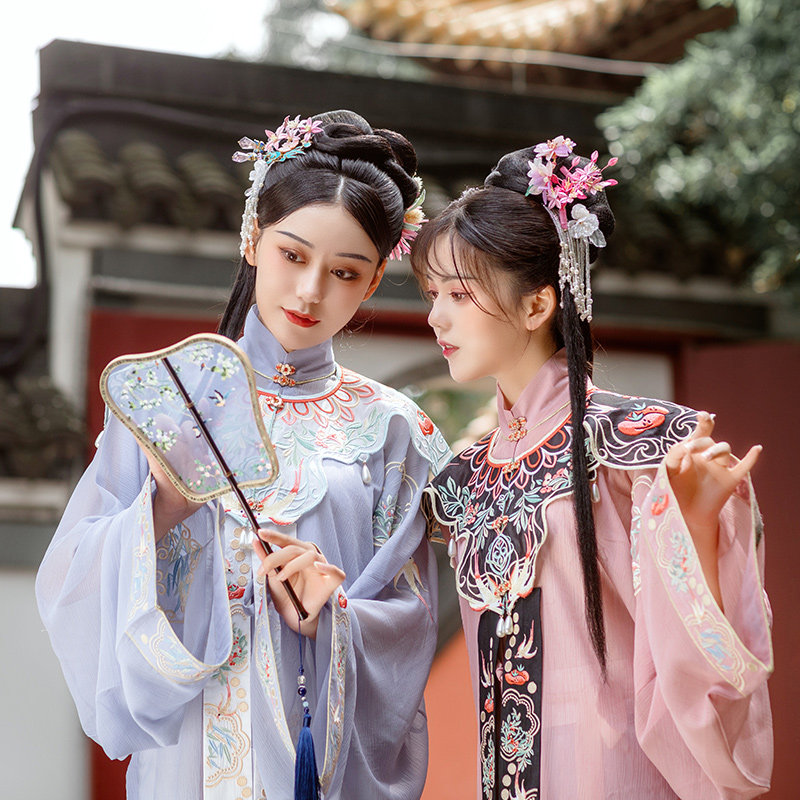 【袅晴丝】花朝记刺绣明制竖领汉服 花朝记汉服