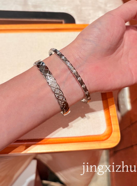 18k玫瑰金窄版满钻coco菱格手镯