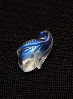 女友如意狐狸一物一图蓝月光石