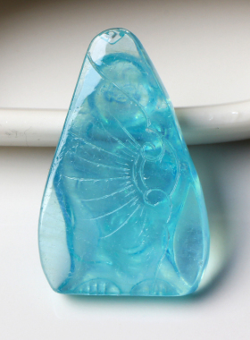 雕刻笑面佛公三月摆挂件海蓝宝