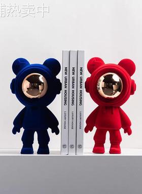 轻奢植绒宇航员公仔模型玩具国潮植绒闪电太空人摆件工艺品定制