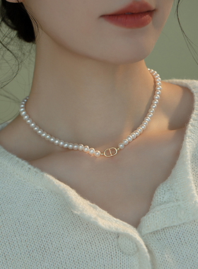 强光近正圆天然淡水珍珠项链