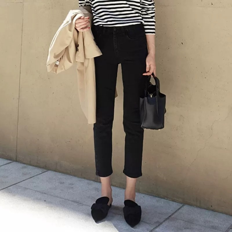 黑色薄绒直筒女九分新款显瘦牛仔裤 柏蝴奴牛仔裤