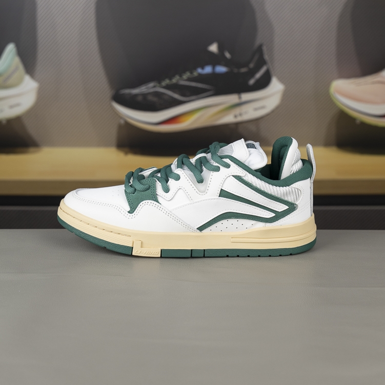 李宁惟吾PRO板鞋2023秋季新款男子舒适软弹滑板文化鞋AECT035 - 图1