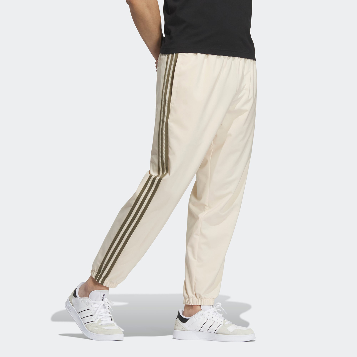 Adidas/阿迪达斯正品新款经典三条纹休闲男女运动长裤IP8315-图1