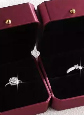 结婚仿真假莫桑钻戒情侣对戒活口可调节戒指求婚纱照礼仪式用道具