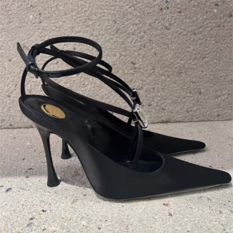 牛牛三宝2025新款时髦超高跟奢华水钻尖头凉鞋女真丝性感细跟女鞋