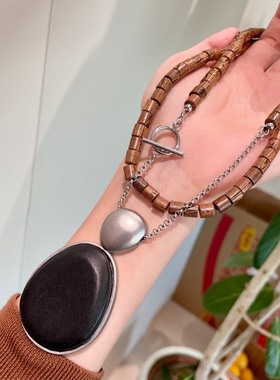 黑色松果木质长款毛衣链小众设计款吊坠木头串珠项链女35