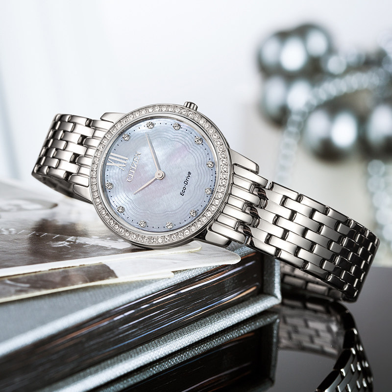 citizen西铁城光动能女士表 贝母表盘简约时尚防水腕表田馥甄同款