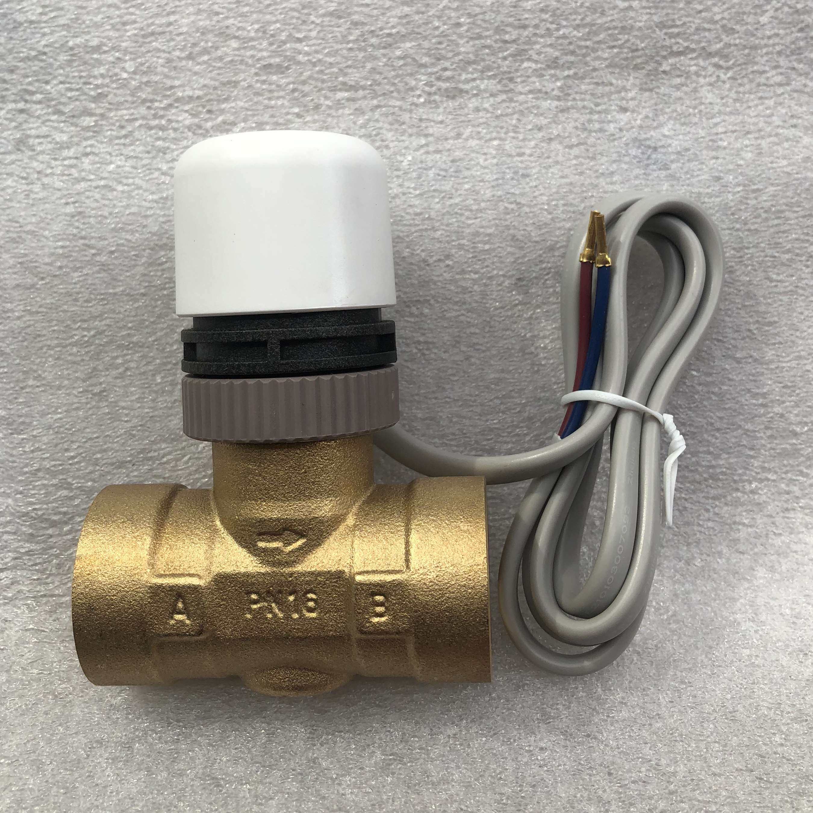 曼瑞德电动二通阀fb30系列menred中央空调风机盘管电动电磁阀dn20