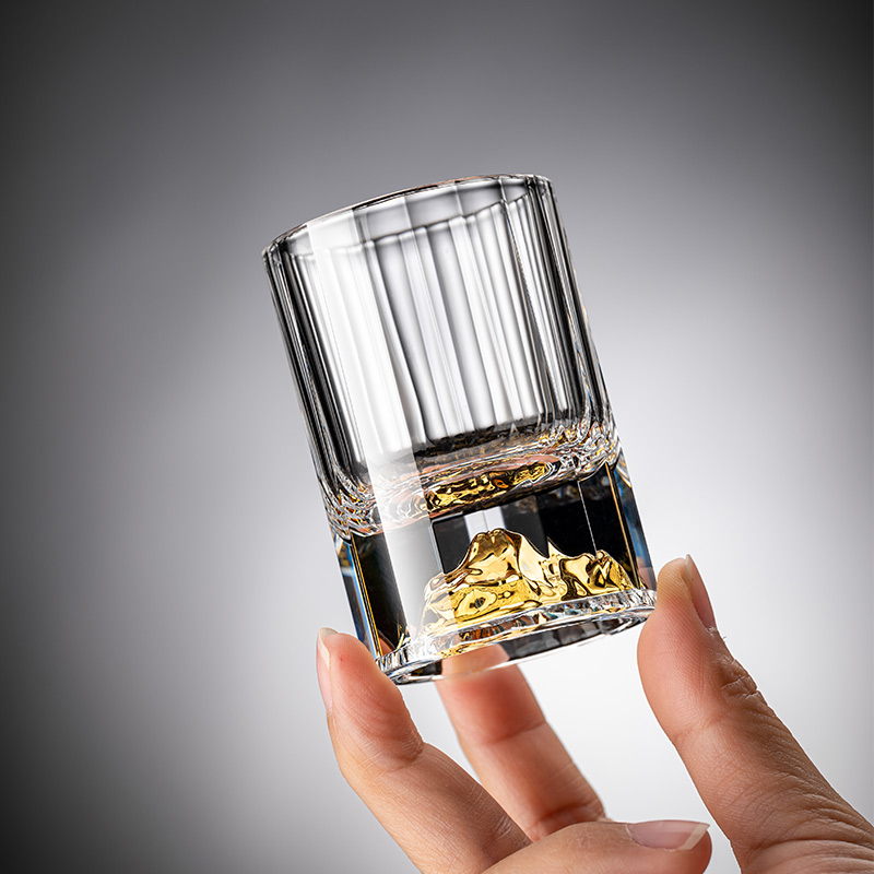 High-end light luxury crystal glass two-liang white wine glass set