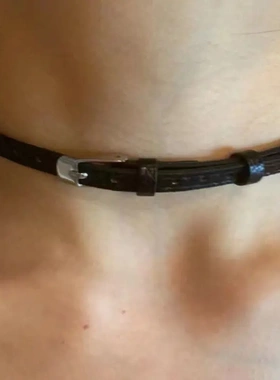 暗黑小众黑色串珠双层十字架辣妹项链叠戴褶皱皮扣项圈锁骨长款潮