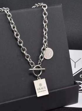 男女个性方块吊牌钛钢吊坠项链嘻哈LOVE GRACE字母挂件锁骨链配饰