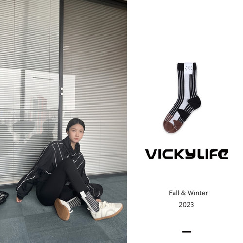 【正品】VICKY LIFE未希女袜春夏款棉袜复古条纹布标数字中高短袜 - 图2
