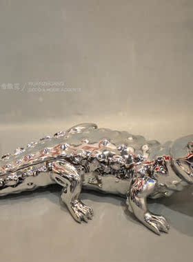 时尚风橱窗陈设摄影道具绿色摆件