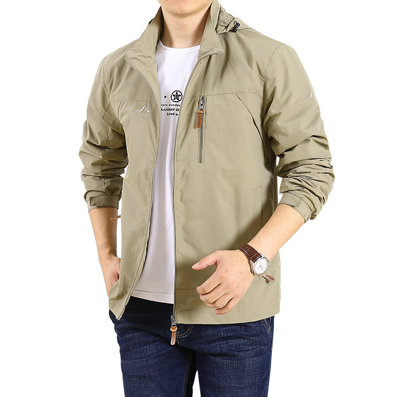 吉普盾男2020春秋宽松户外冲锋风衣 七喜服饰夹克