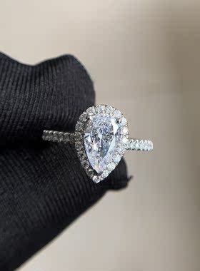 莫桑石白金2克拉轻奢雨滴戒指