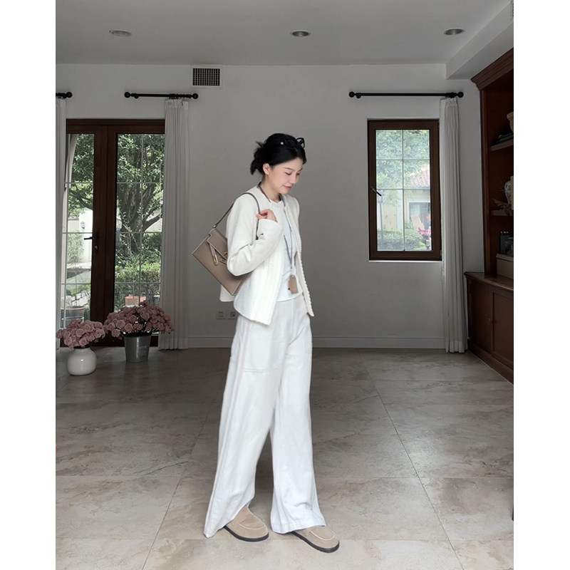 郭九九呢棉气质简约圆领宽松显瘦外套秋季百搭上衣高腰休闲阔腿裤,淘宝优惠券,粉丝福利购,淘宝优惠卷