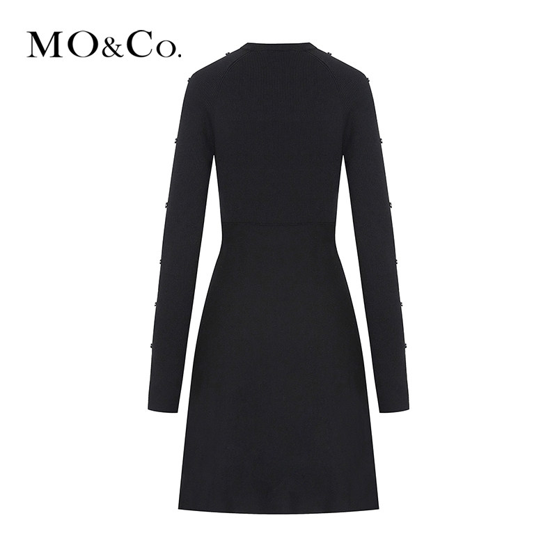 小黑裙moco冬新品a摆摩安珂连衣裙 moco摩安珂outlets店连衣裙