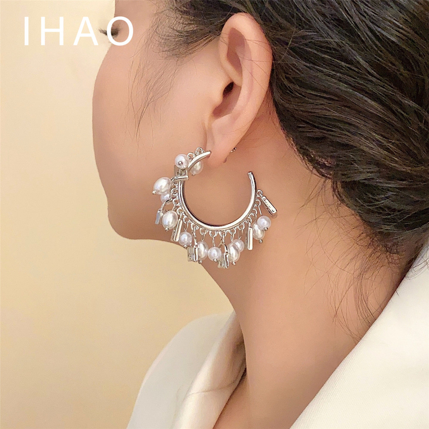 珍珠流苏C形耳环小众设计感夸张耳圈女网红高级感轻奢港风耳饰潮,淘宝优惠券,粉丝福利购,淘宝优惠卷