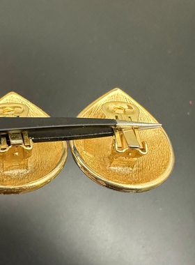 西洋古董耳夹中古饰品打标耳夹材质应该是树脂的特价放漏