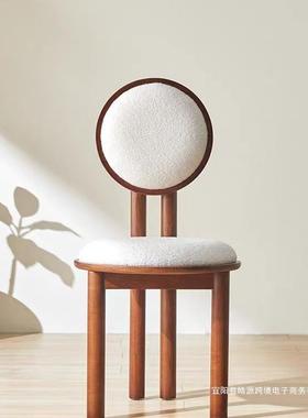 法式中古实木餐椅北欧家用奶油风化妆椅新款设计师休闲靠背椅