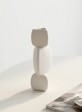 奶油风简约白色方形雕塑摆件