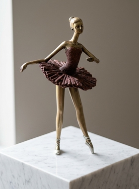 金色芭蕾舞者雕塑摆件家居装饰