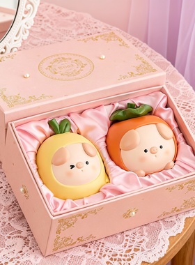 可爱水果小猪桌面收纳摆件