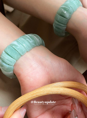 多色树脂弹力手镯女轻奢小众设计高级感夸张不规则手环森系手饰女