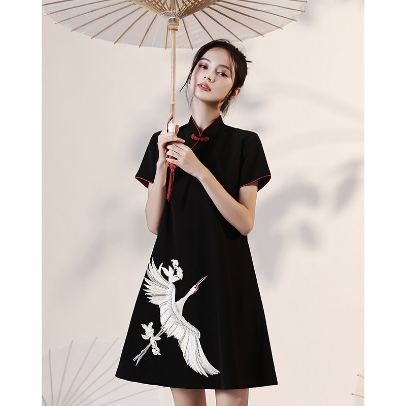 黑色旗袍2020年新款改良版女连衣裙 韩映萱旗袍