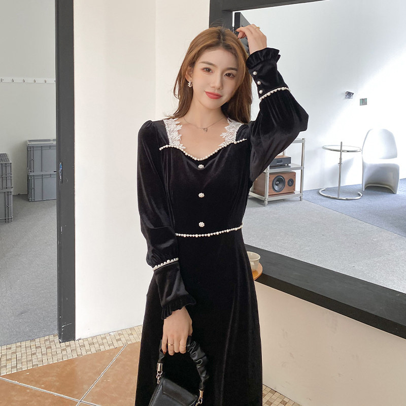 外出时尚秋冬法式赫本丝绒款哺乳衣 宫适哺乳衣/月子服