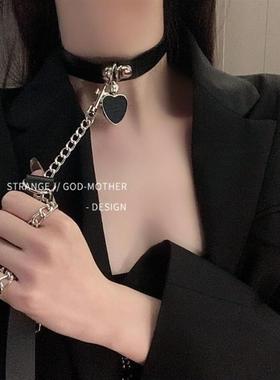 黑色爱心脖圈项圈狗链项链女锁骨链铁链带情侣趣夫妻味牵引绳反差
