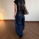 ປີກຕົວໜັງສື Embroidered Scimitar Jeans
