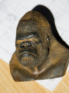 直供实心手工大猩猩桌面家居装饰摆件工艺品装饰金刚手办胸像