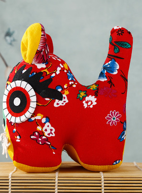 中国风布老虎装饰品摆件