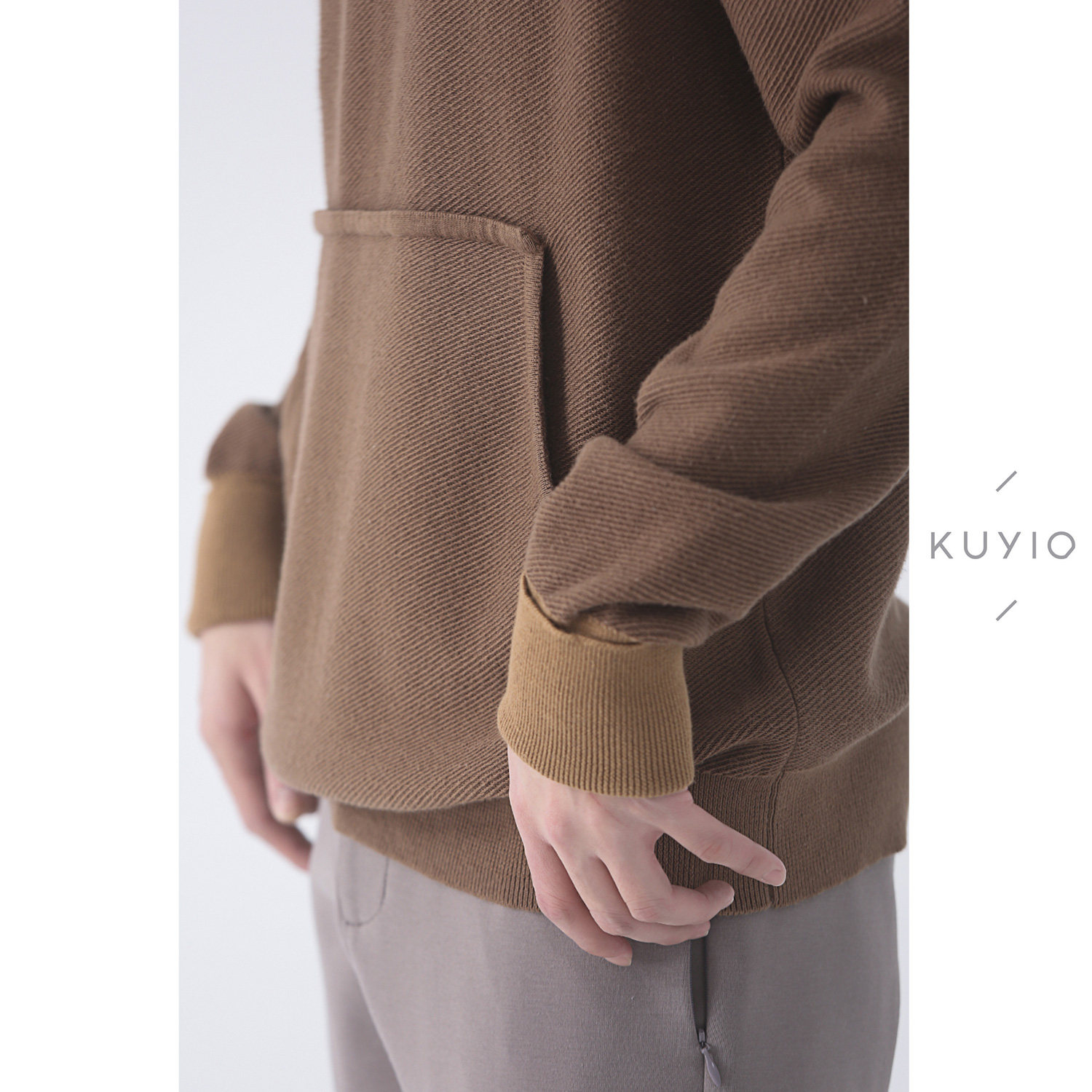 KUYIOU/设计师款 斜纹提花精棉落肩袖插袋廓形圆领针织套衫卫衣男,淘宝优惠券,粉丝福利购,淘宝优惠卷