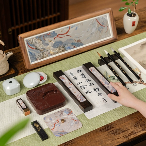 张小凤 Fengyu Yunni Boutique Set Set High-классные полоски для девочек Изучить четыре сокровища для хранения щетки чернила чернила каллиграфия Полный комплект припасов украшения украшения чернила полоски чернила блоки чернил подарки