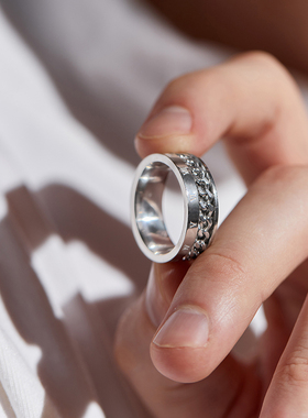 戒指ins单身高级感小众嘻哈旋转