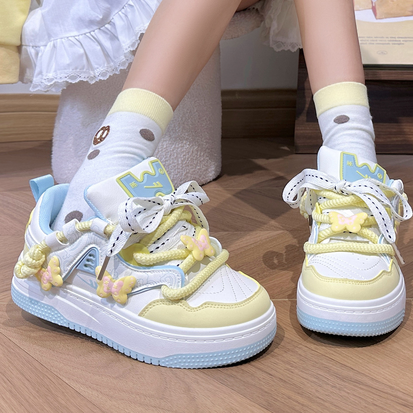 回力原创蝴蝶鞋子女春季新款韩系小白鞋女厚底增高初中生板鞋女款,淘宝优惠券,粉丝福利购,淘宝优惠卷