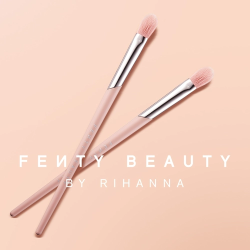 [Pandest во Франции] FentyBeauty Rihanna Eye Shadow 230 Baper Color Blooming Soft Makeup щетка