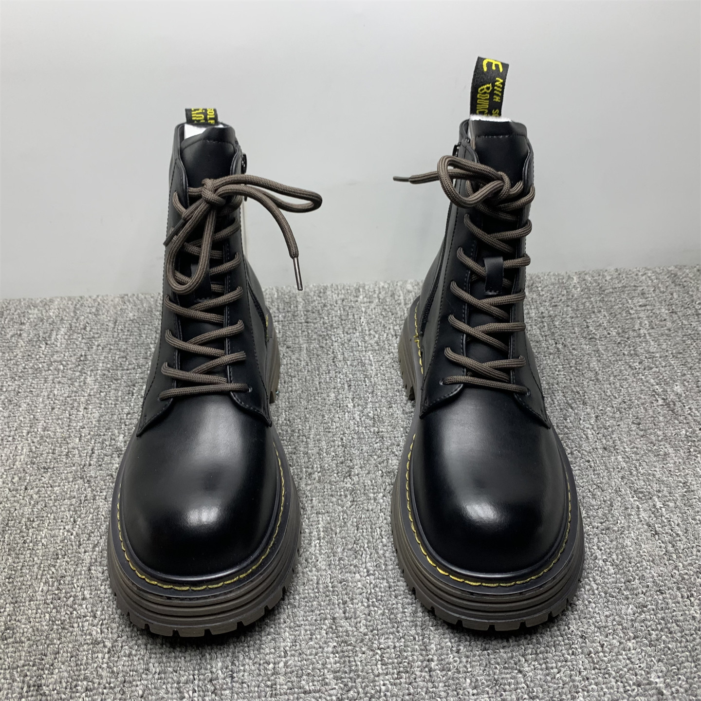 撤柜处理39码真皮厚底马丁靴女2025冬季新款英伦风显脚小机车短靴,淘宝优惠券,粉丝福利购,淘宝优惠卷