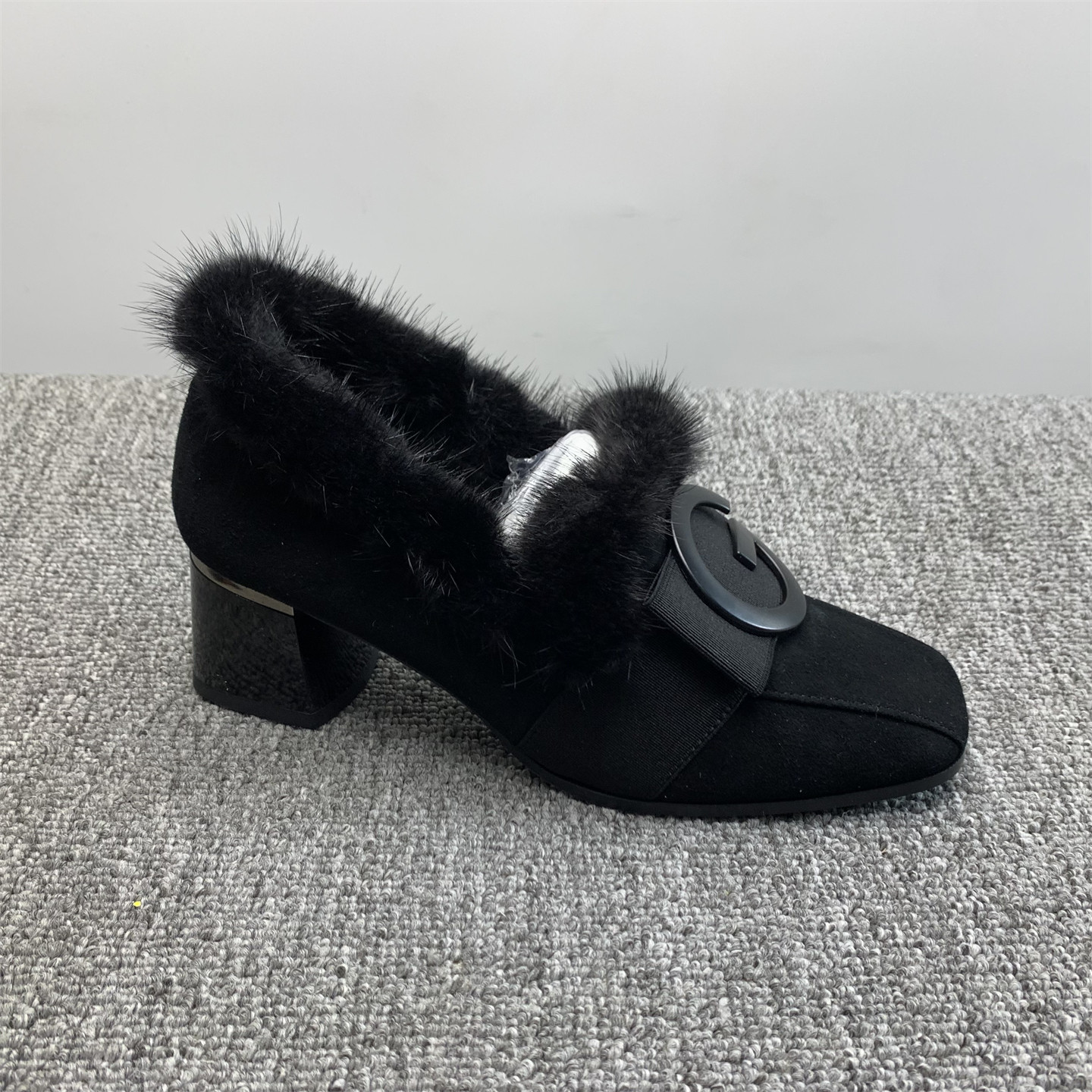 撤柜断码处理真皮加绒棉鞋女2025冬新款羊皮粗跟深口英伦风毛毛鞋,淘宝优惠券,粉丝福利购,淘宝优惠卷