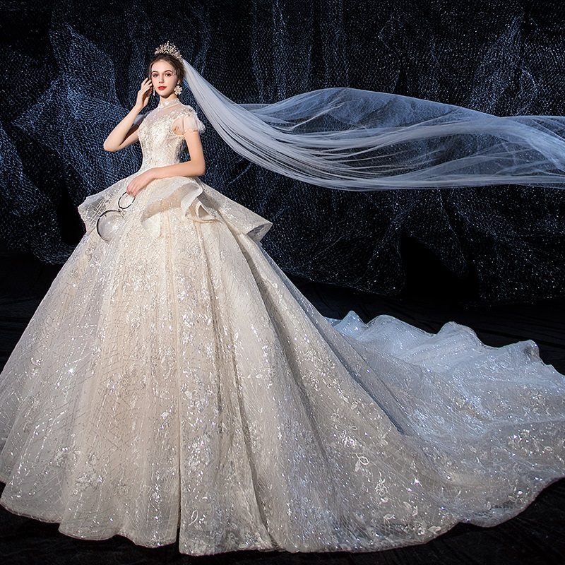 主2020新款拖尾森系超仙齐地婚纱 友汐婚纱