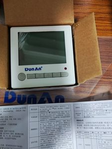 盾安DUNAN中央空调水机风机盘管面板控制器温控器开关