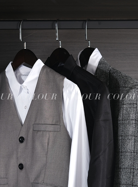 男士样板房衣帽间商务绅士西装衬衫帽子架羊绒围巾收纳箱组合套装