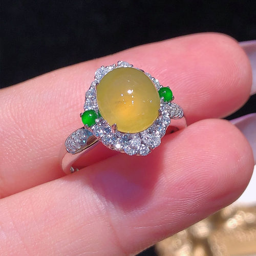 翠秦之皇冰黄翡翠蛋面戒指 18k金镶嵌天然翡翠A货种色兼备气质 - 图1