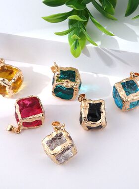 跨境热销七彩人造水晶吊坠爱心